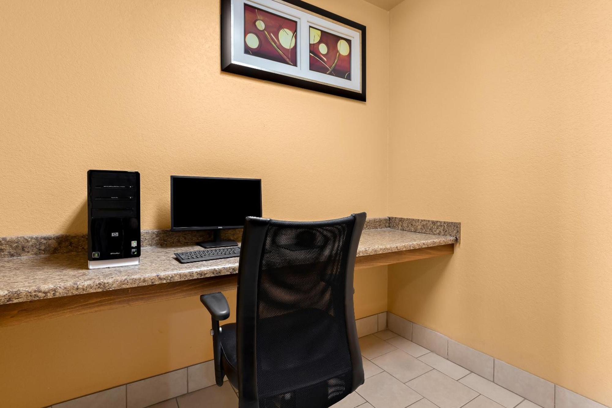 Quality Inn & Suites McAlester Kültér fotó