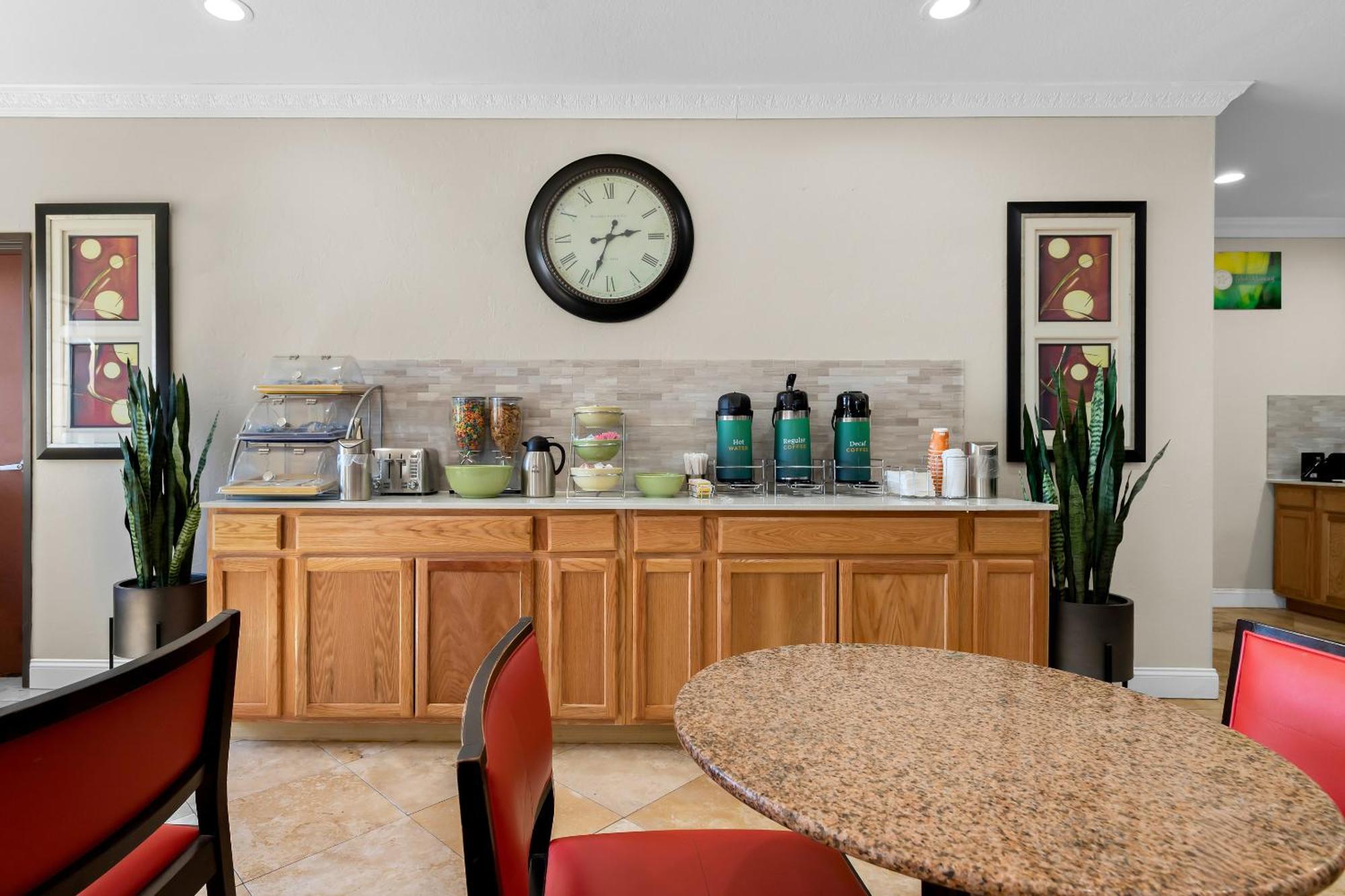 Quality Inn & Suites McAlester Kültér fotó